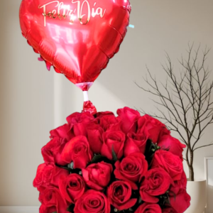 caja de rosas con globo, box de flores de aniversario, regalo romántico Feliz Día y flores a domicilio con globo de corazón